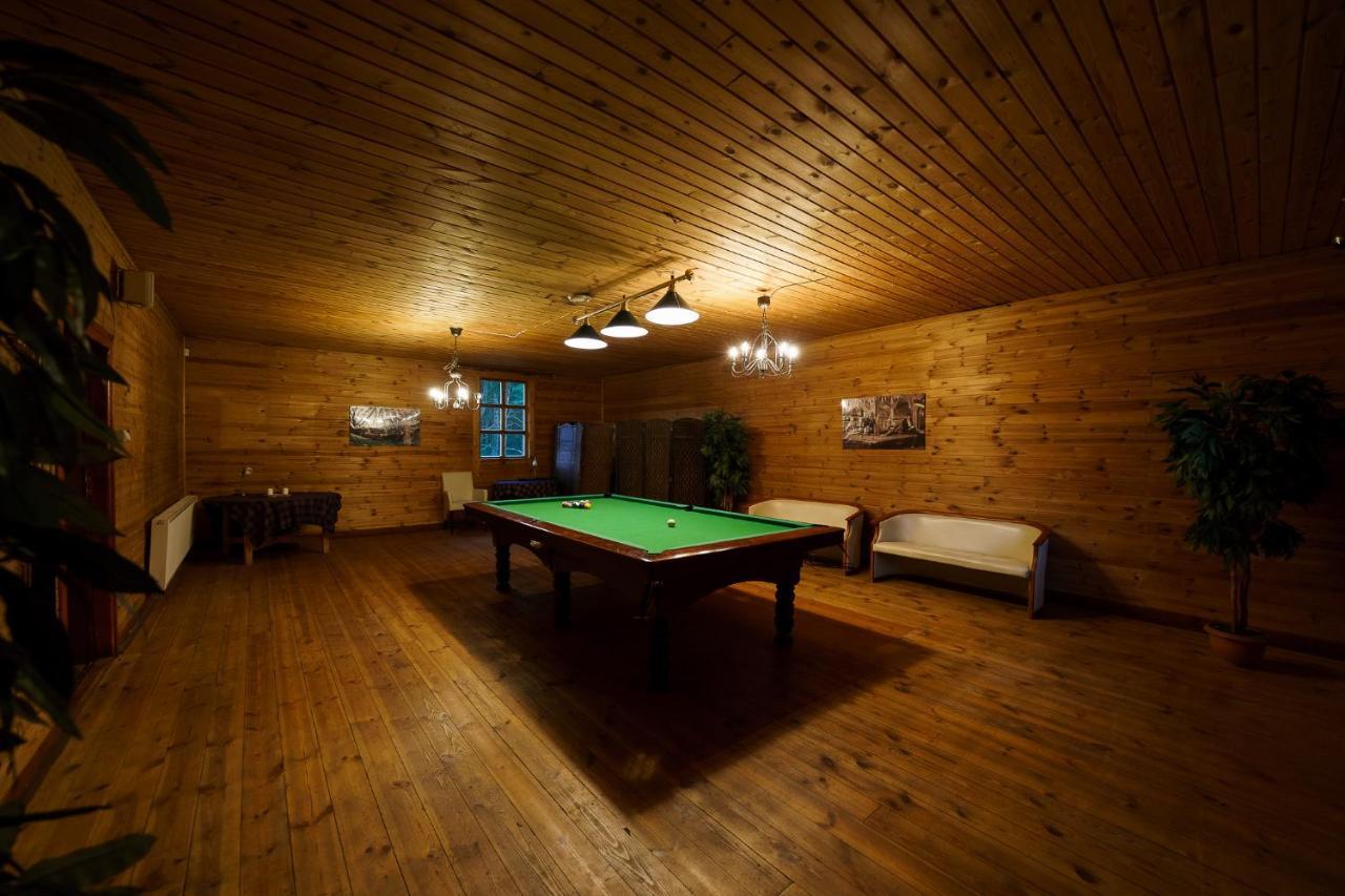 Hôtel Promenada Zegrze à Białobrzegi Extérieur photo